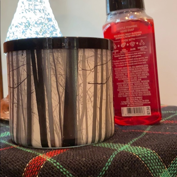 Vampire Blood Soap & 3 Wick Candle - Picture 6 of 9